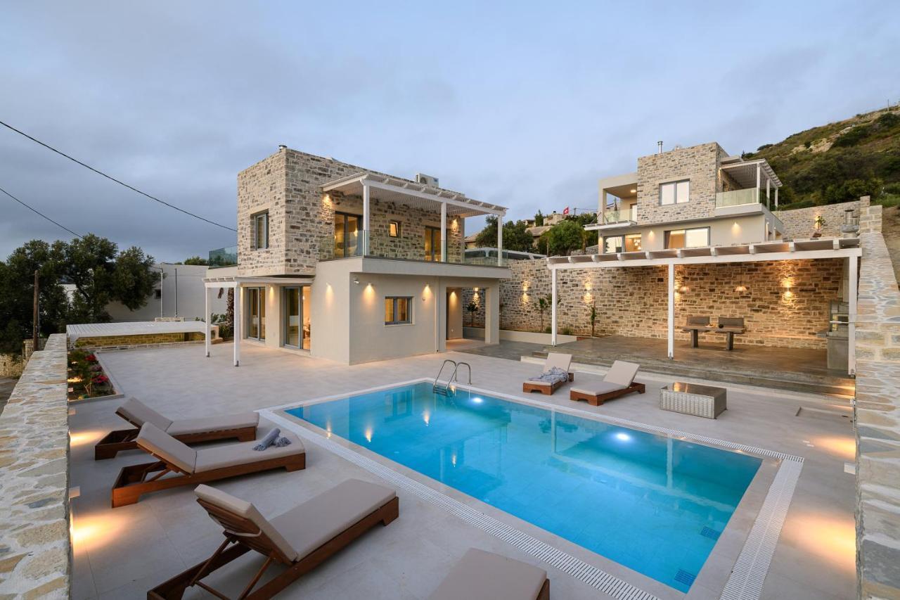 Diamond Dream Villa Камиларион Екстериор снимка