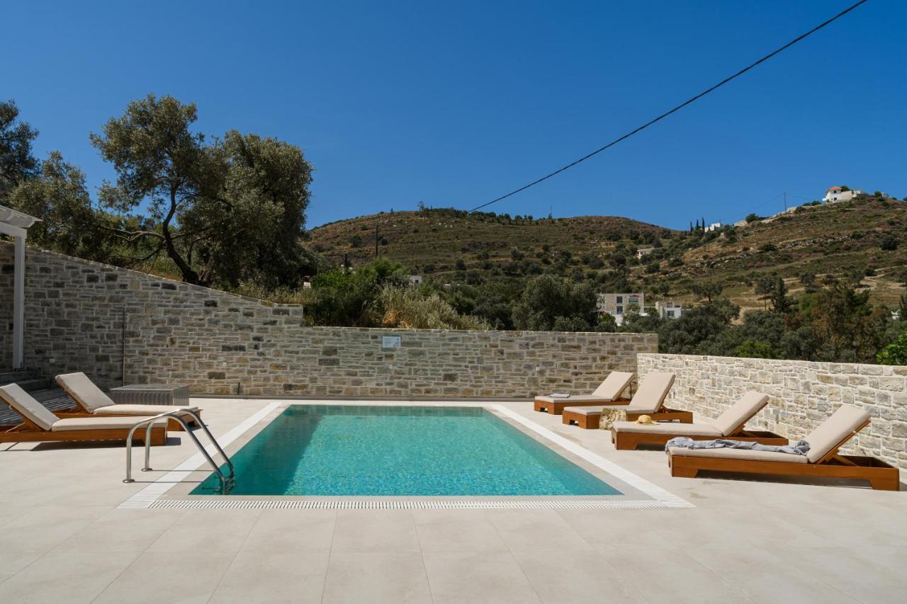 Diamond Dream Villa Камиларион Екстериор снимка