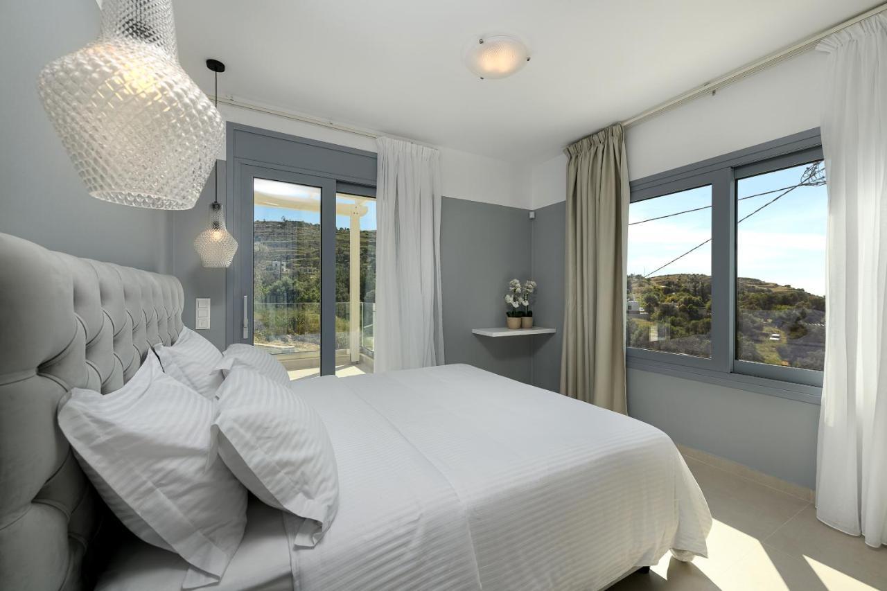 Diamond Dream Villa Камиларион Екстериор снимка